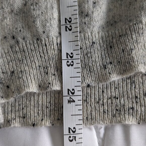 Cashmere Charter Club Luxury Sweater V-Neck Gray Charcoal Long Sleeve SZ Medium - Picture 13 of 13